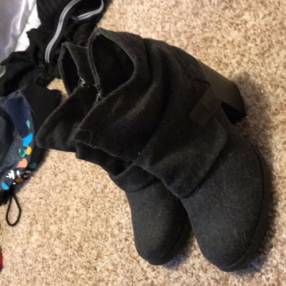 heeled slouch boots